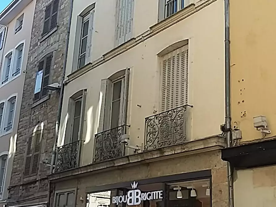 Immagine 2 di Appartamento in affitto  in Place aux Herbes a Mâcon