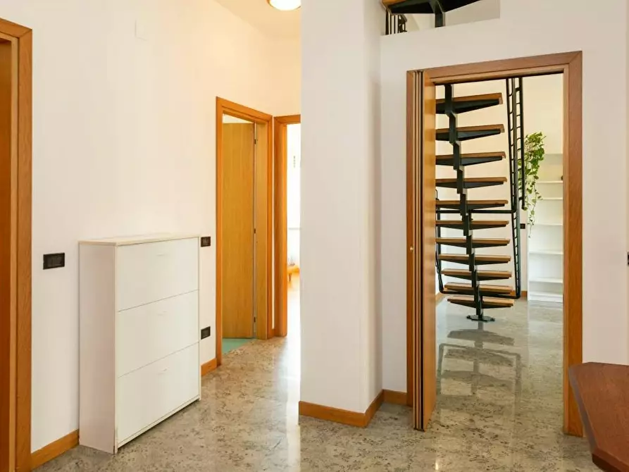 Immagine 9 di Camera condivisa in affitto  in Via Carlo Pisacane a Bernate Ticino