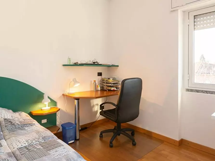 Immagine 3 di Camera condivisa in affitto  in Via Carlo Pisacane a Bernate Ticino