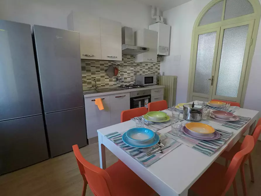 Immagine 6 di Camera in affitto  in Via Montebello a Firenze