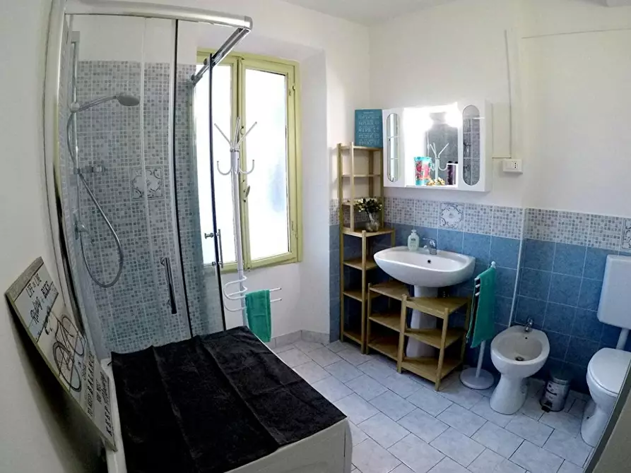 Immagine 8 di Camera in affitto  in Via Montebello a Firenze
