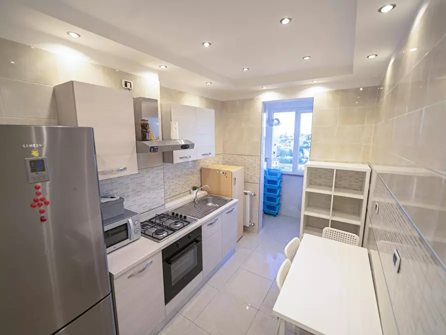 Immagine 5 di Camera in affitto  in Via Alessandro Litta Modignani a Milano