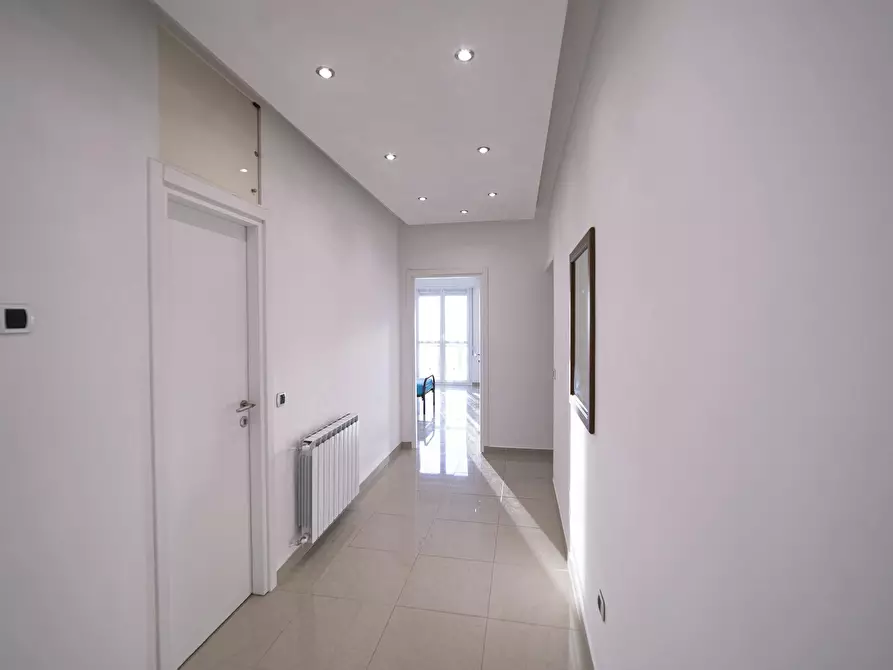 Immagine 9 di Camera in affitto  in Via Alessandro Litta Modignani a Milano