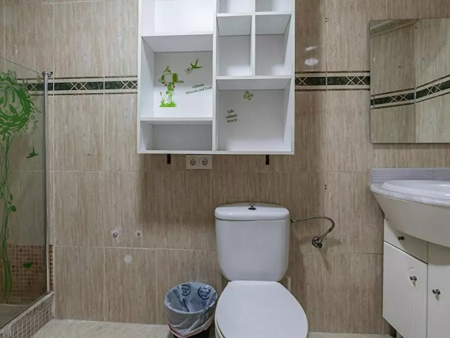 Immagine 6 di Camera in affitto  in Calle Godofredo Ros a Valencia