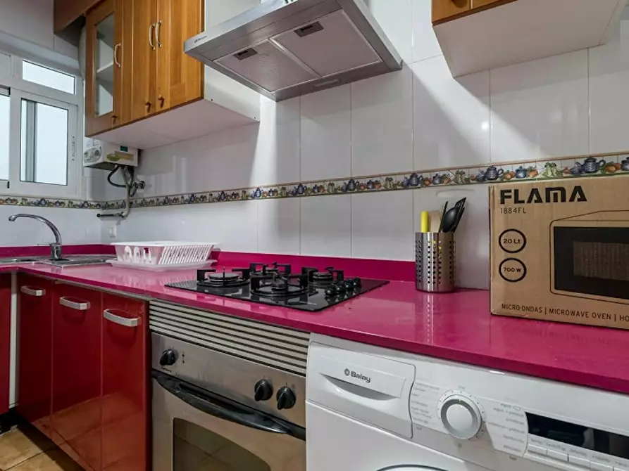 Immagine 9 di Camera in affitto  in Calle Godofredo Ros a Valencia