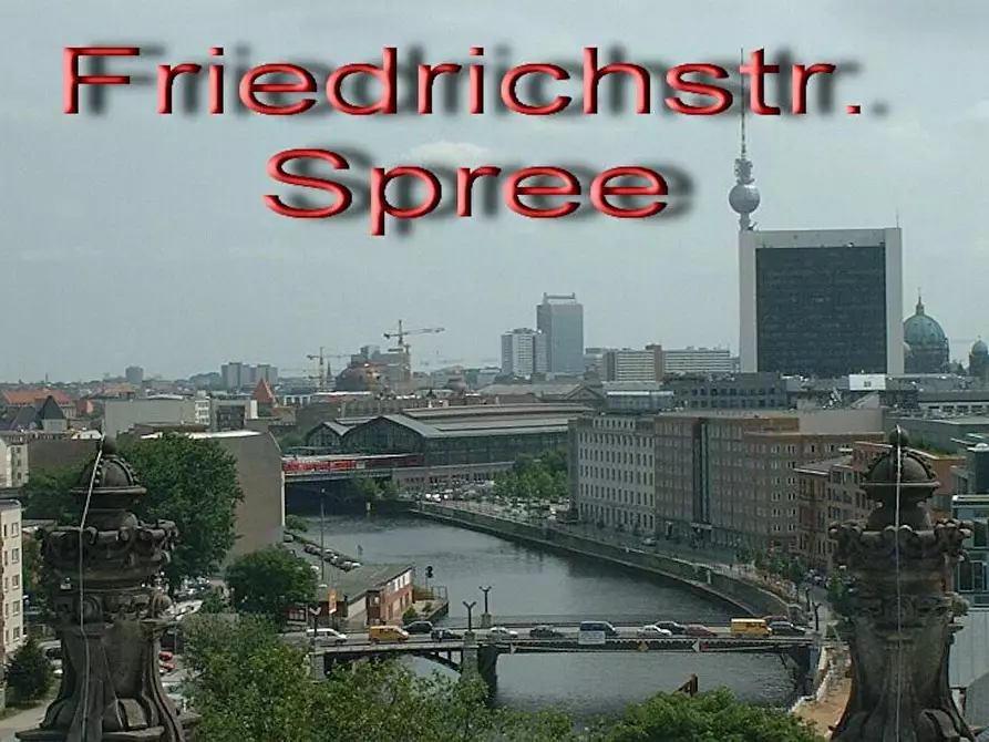 Immagine 8 di Appartamento in affitto  in Torstraße a Berlin