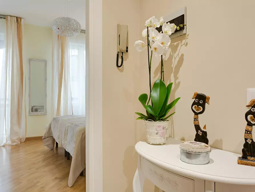 Immagine 6 di Appartamento in affitto  in Via dei Palchetti a Firenze