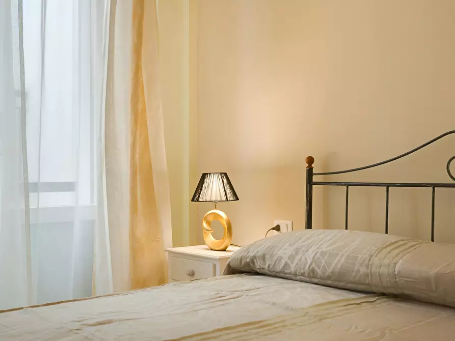 Immagine 3 di Appartamento in affitto  in Via dei Palchetti a Firenze