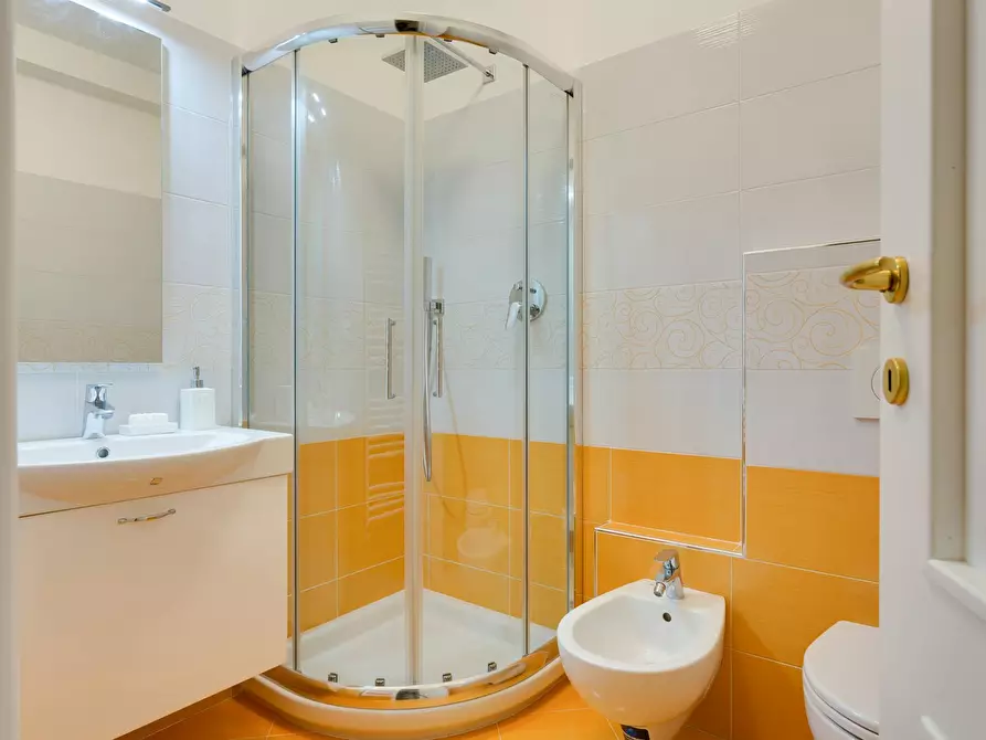 Immagine 4 di Appartamento in affitto  in Via dei Palchetti a Firenze