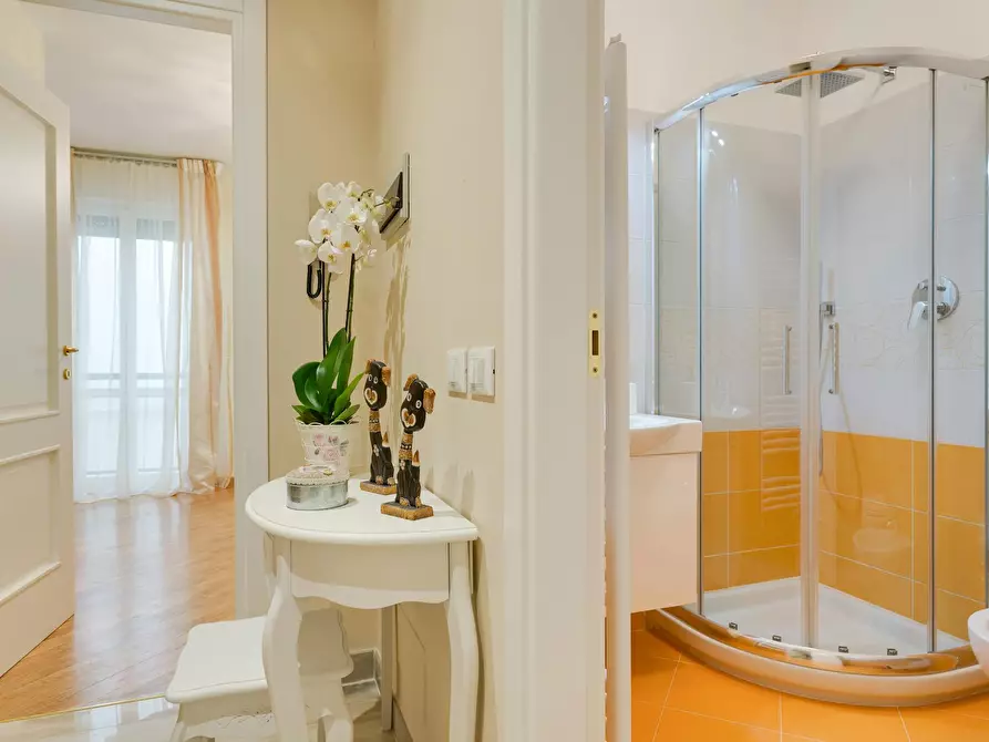 Immagine 5 di Appartamento in affitto  in Via dei Palchetti a Firenze