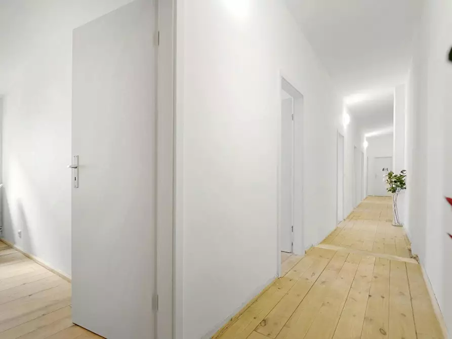 Immagine 4 di Camera condivisa in affitto  in Emdenzeile a Berlin