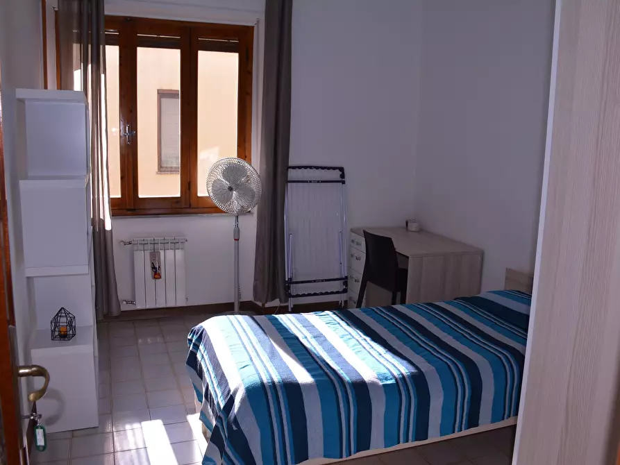 Immagine 2 di Camera in affitto  in Via Pola a Cagliari