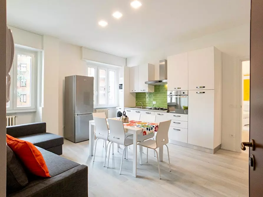 Immagine 10 di Camera in affitto  in Via Siusi a Milano