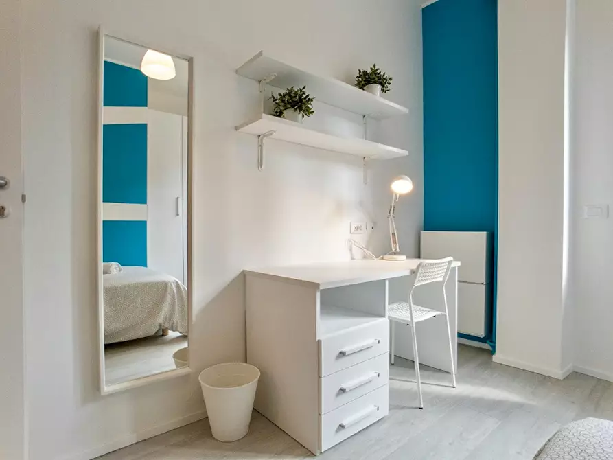 Immagine 4 di Camera in affitto  in Via Siusi a Milano