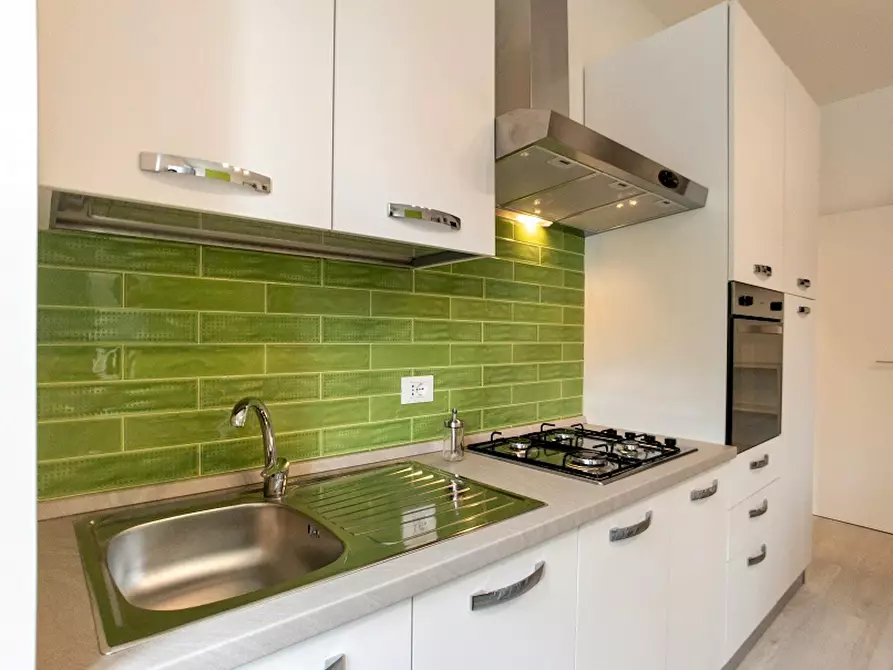 Immagine 8 di Camera in affitto  in Via Siusi a Milano