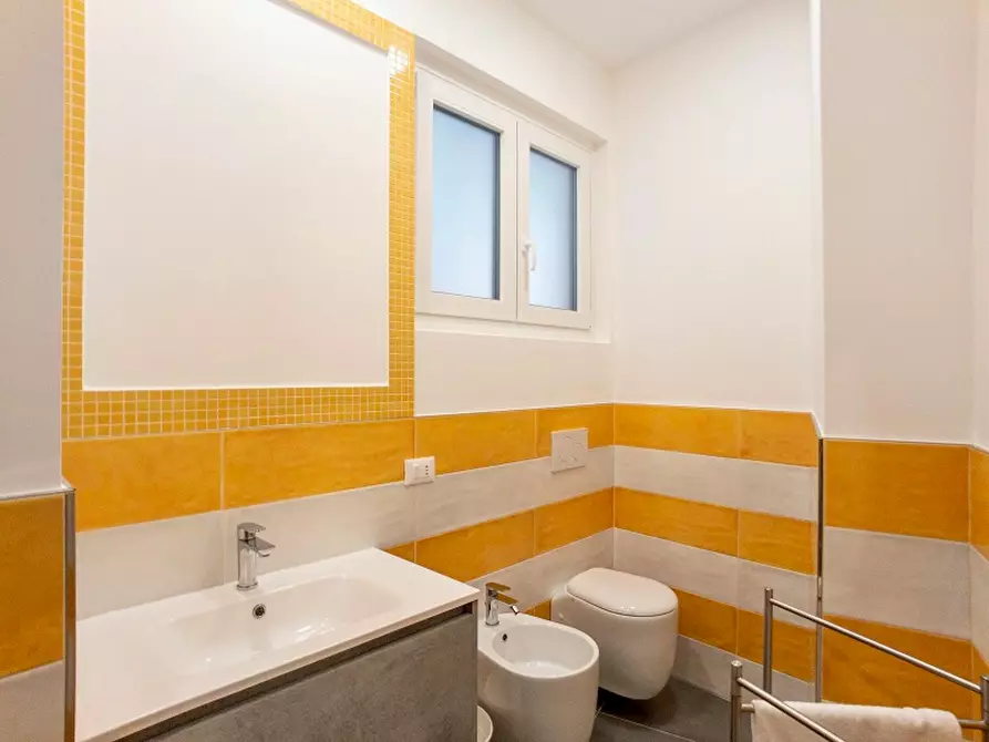 Immagine 7 di Camera in affitto  in Via Siusi a Milano