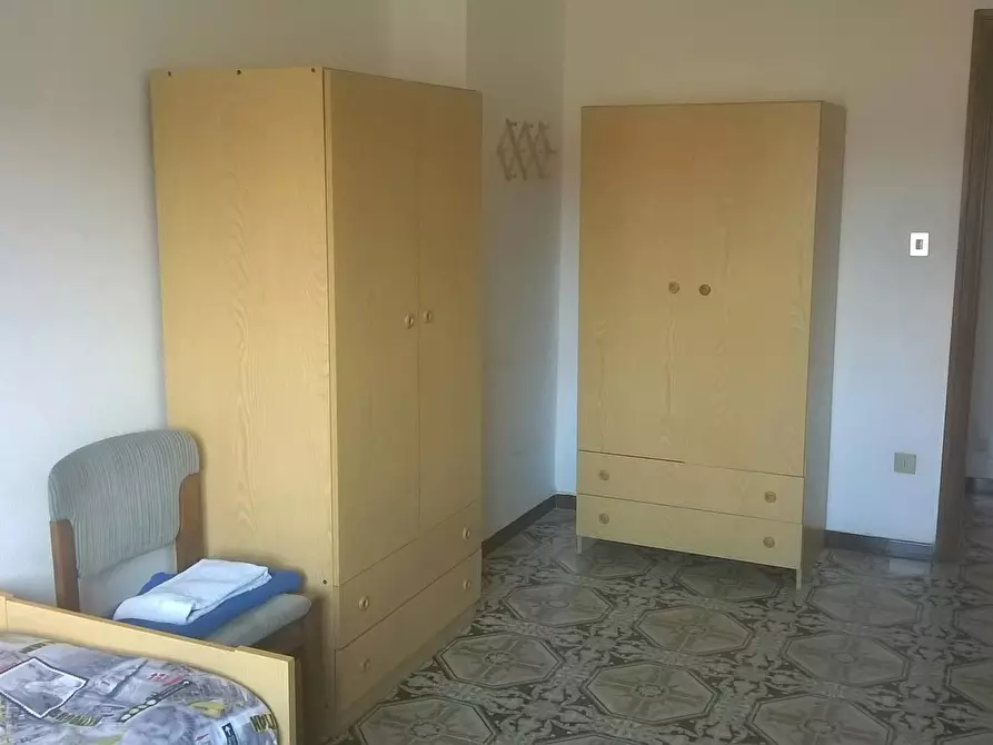 Immagine 2 di Camera in affitto  in Via Vicinale Cupa Cintia a Napoli