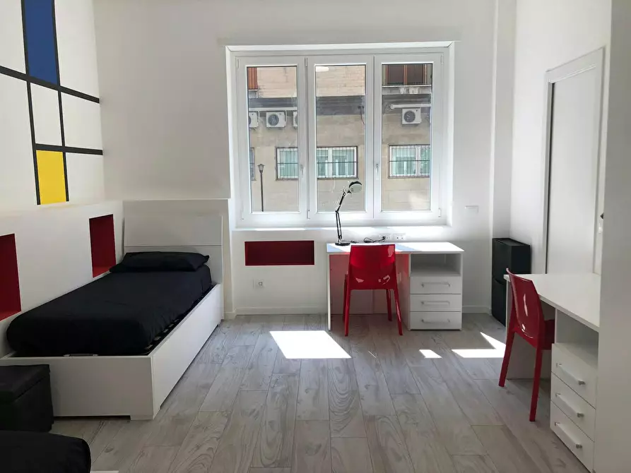 Immagine 4 di Camera condivisa in affitto  in Via Louis Pasteur a Milano