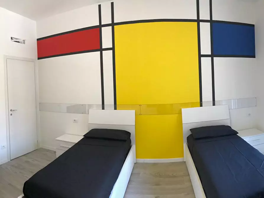 Immagine 4 di Camera condivisa in affitto  in Via Louis Pasteur a Milano