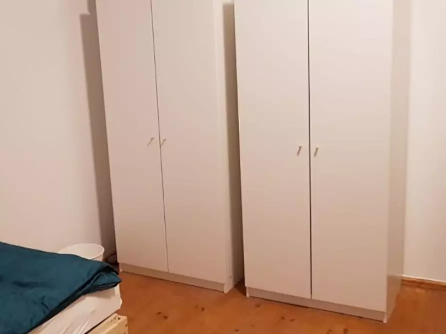 Immagine 4 di Camera condivisa in affitto  in Emdenzeile a Berlin