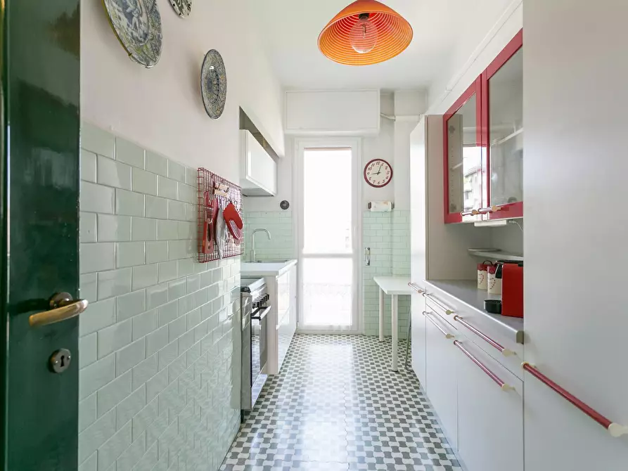 Immagine 6 di Appartamento in affitto  in Via Lorenteggio a Milano