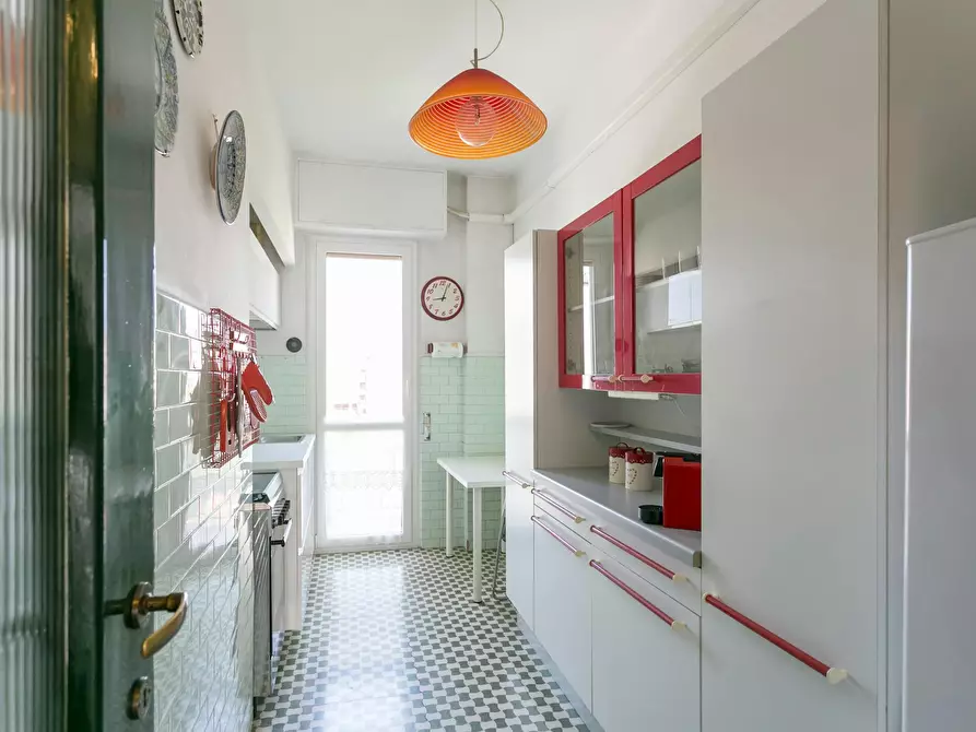 Immagine 5 di Appartamento in affitto  in Via Lorenteggio a Milano