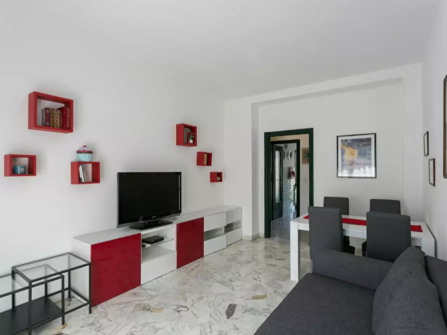 Immagine 4 di Appartamento in affitto  in Via Lorenteggio a Milano