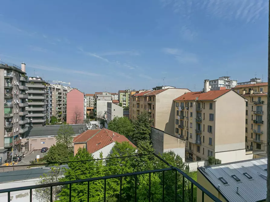 Immagine 10 di Appartamento in affitto  in Via Lorenteggio a Milano