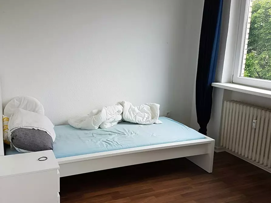 Immagine 3 di Camera in affitto  in Kieler Straße a Hamburg