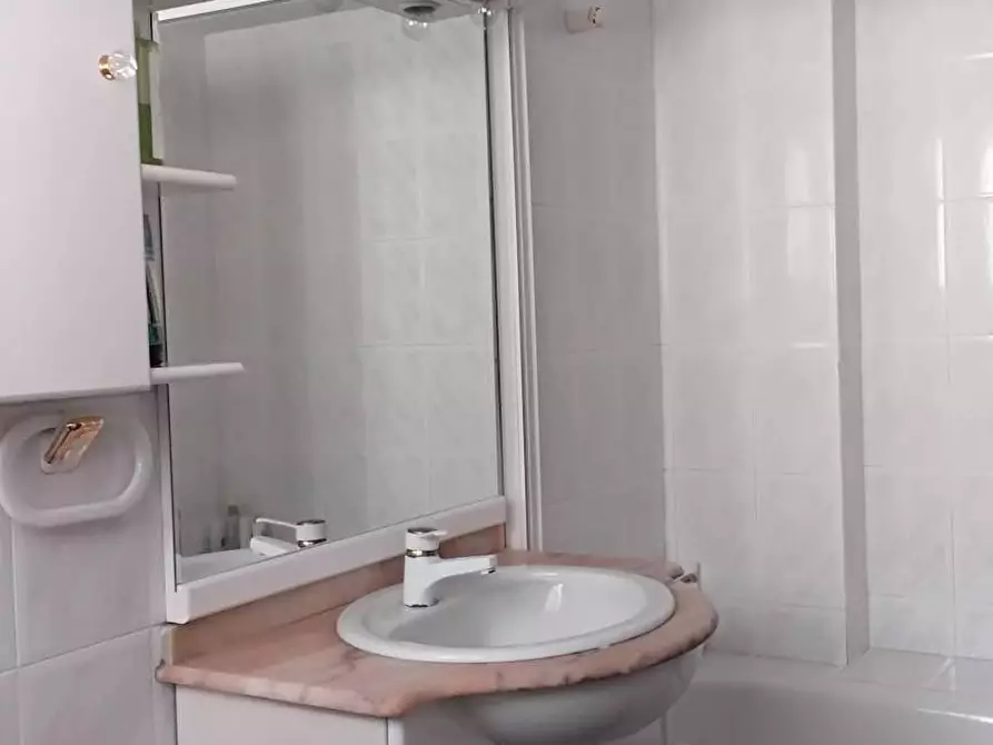 Immagine 8 di Camera in affitto  in Calle Colegiata de Bolea a Zaragoza
