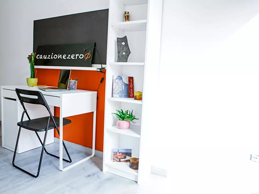 Immagine 5 di Camera in affitto  in Piazza Isolo a Verona