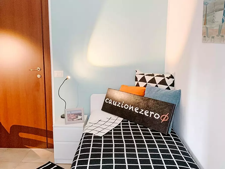 Immagine 5 di Camera in affitto  in Via Goffredo Mameli a Verona