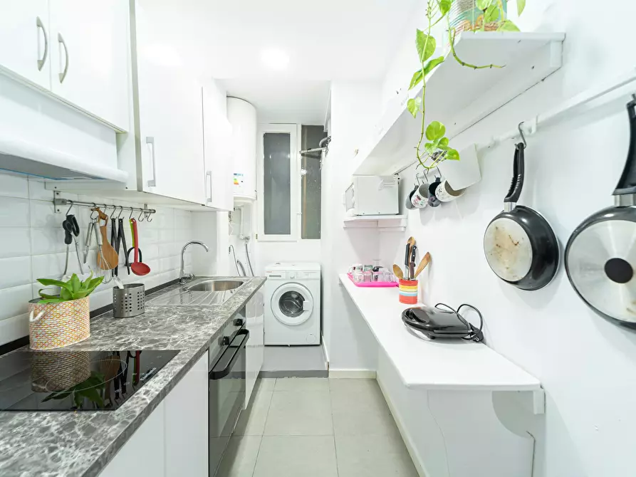 Immagine 8 di Camera in affitto  in Carrer de Sicília a Barcelona