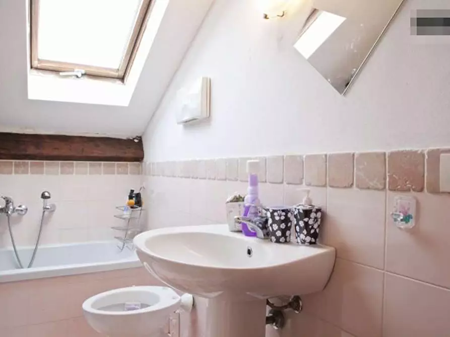 Immagine 4 di Camera condivisa in affitto  in Via Giosuè Carducci a San Fratello