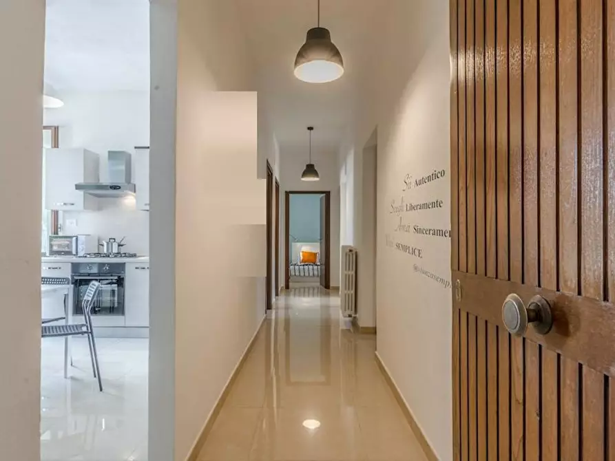 Immagine 2 di Camera in affitto  in Via di Gagno a Pisa