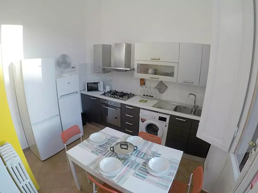 Immagine 6 di Camera in affitto  in Via Zara a Firenze