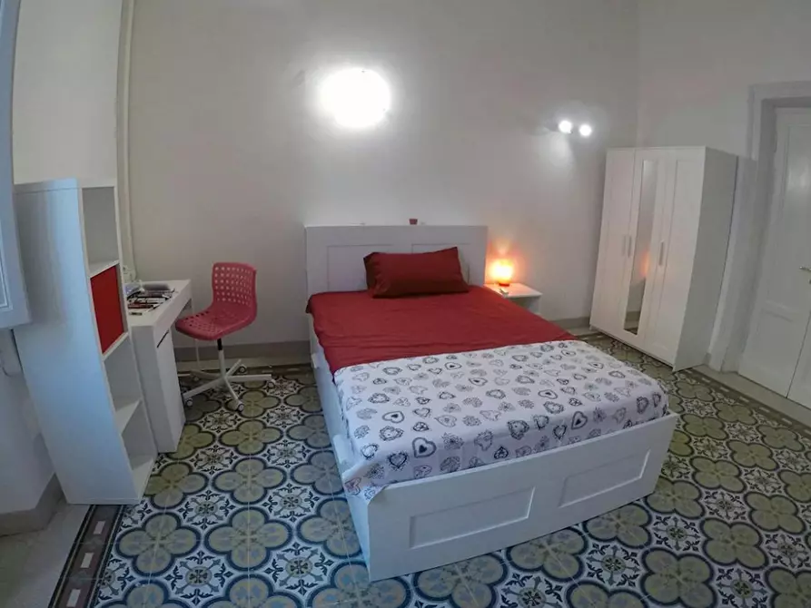 Immagine 2 di Camera in affitto  in Via Zara a Firenze