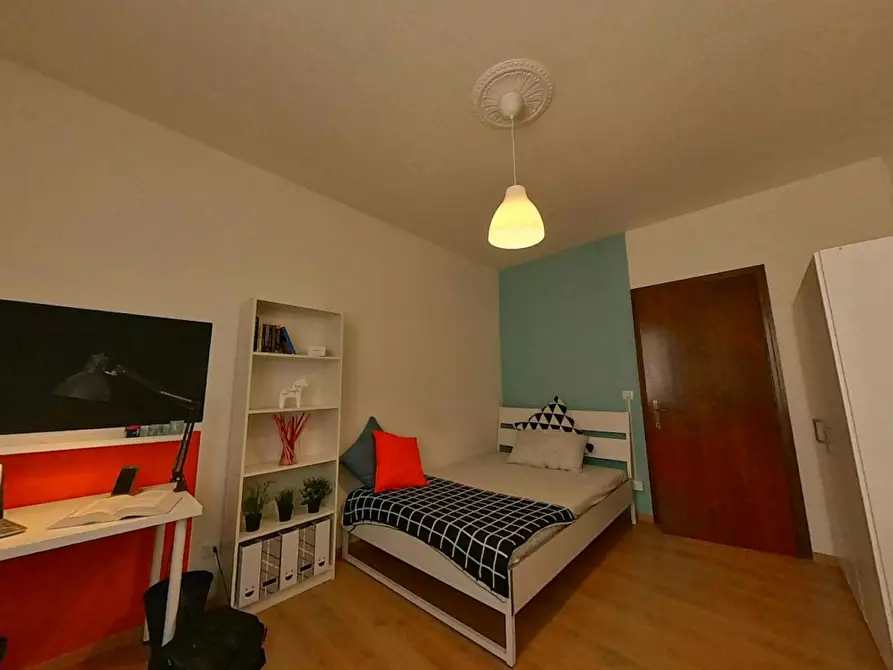 Immagine 5 di Camera in affitto  in Via San Roberto Bellarmino a Padova