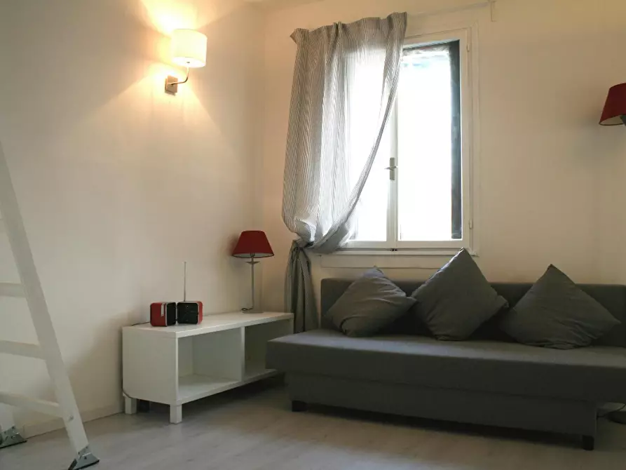 Immagine 3 di Appartamento in affitto  in Via San Girolamo a Padova