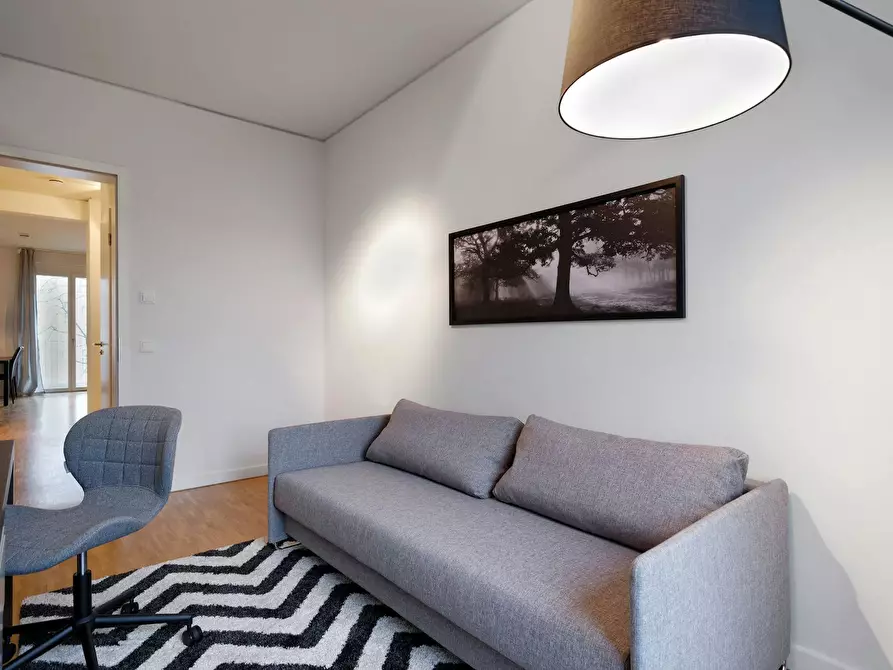 Immagine 9 di Appartamento in affitto  in Gervinusstraße a Berlin