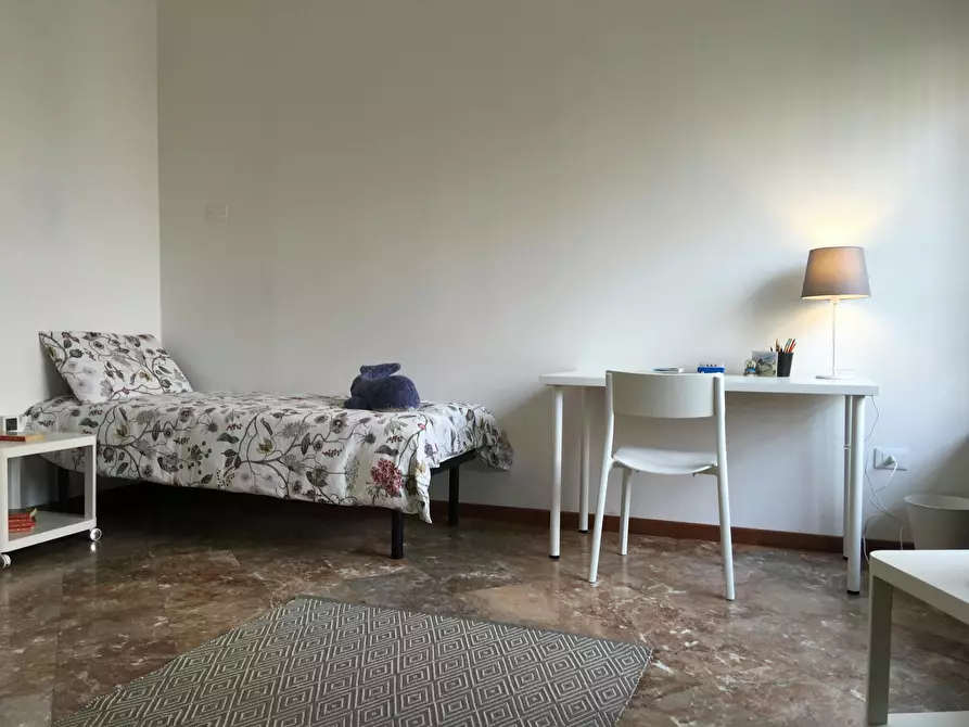 Immagine 5 di Camera condivisa in affitto  in Via Domenico Turazza a Padova