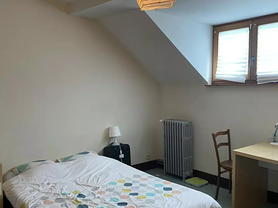 Immagine 5 di Camera in affitto  in Rue Vanderschrick a Saint-Gilles