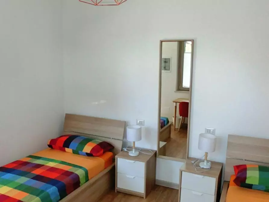 Immagine 8 di Camera in affitto  in Via Risorgimento a Cologno Monzese