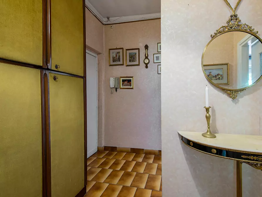 Immagine 5 di Camera in affitto  in Via Giovanni Pezzotti a Milano