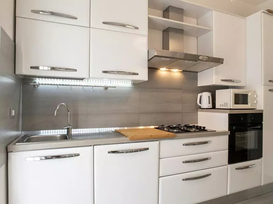 Immagine 2 di Appartamento in affitto  in Viale Giovanni Suzzani a Milano