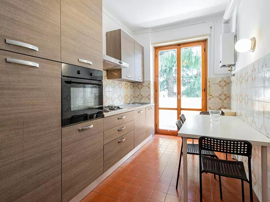 Immagine 2 di Camera in affitto  in Via della Marna a Milano