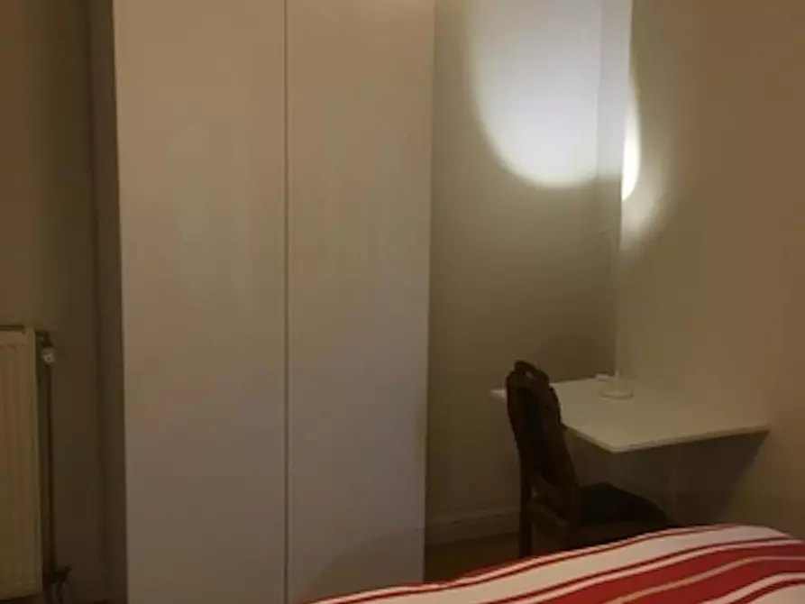 Immagine 3 di Camera in affitto  in Chaussée de Waterloo a Ixelles