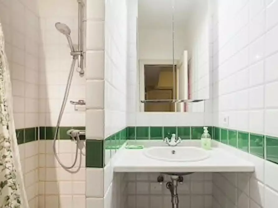Immagine 4 di Camera in affitto  in Chaussée de Waterloo a Ixelles