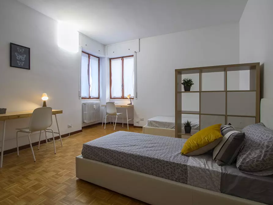Immagine 3 di Camera condivisa in affitto  in Via Savona a Milano