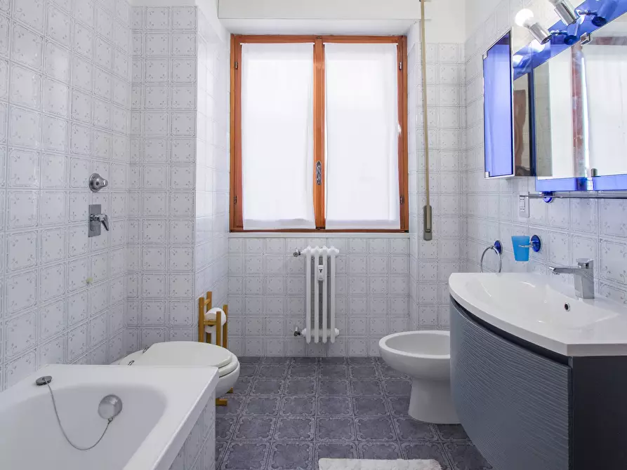 Immagine 8 di Camera condivisa in affitto  in Via Savona a Milano